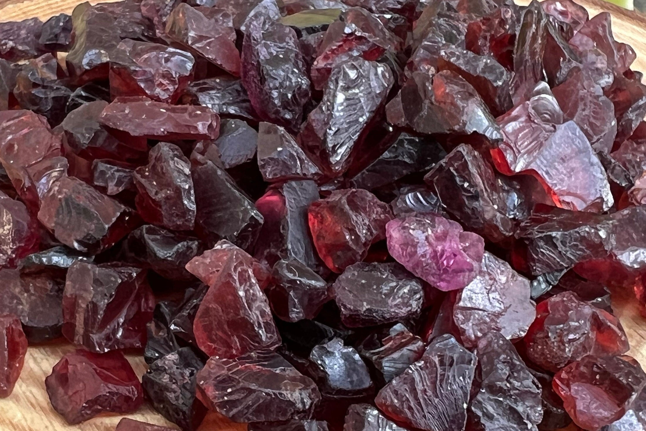 Garnet Rough AAA top Quality Gemstone Raw Rough Minerals Untreated Rough Natural garnet rough Specimens Gemstone Jewelry Making.
