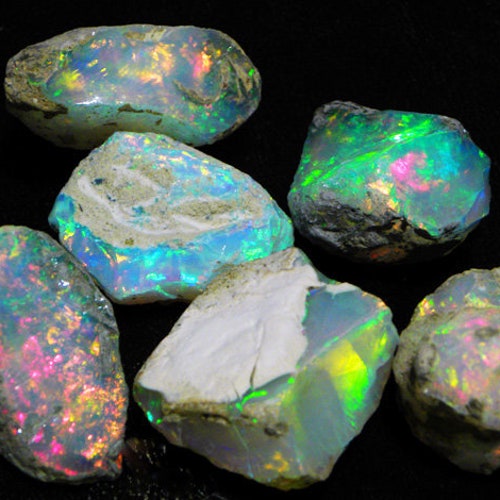 Natural Ethiopian Opal Polish Tumble at best price in Sanjan