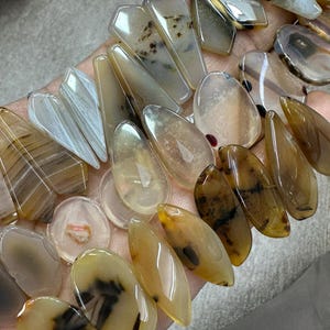 Par de cabochões de ágata de Montana, par de pedras preciosas de cabochão de ágata de Montana, lote de atacado com diferentes formatos e tamanhos usados para fabricação de joias.