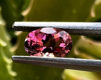Tourmaline faceted Cut Stone, 6x4 mm. Natural Rubellite Tourmaline Faceted Oval Gemstones October Birthstone, Making Jewelry.