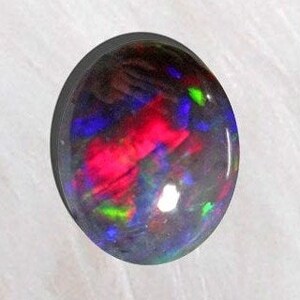 10.30 Crt. Incredibile dimensione dell'anello. 17x13x9 MM. Nero Etiope Fuoco opale Incredibile Fuoco Nero Opale Gemstone Welo fuoco opale ottobre pietra di nascita.