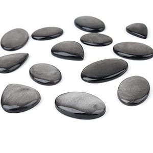 Ossidiana d'argento naturale di qualità rara Ossidiana d'argento Chilo grammo Lotto Forma mista Tutte le dimensioni Lotto misto Lotto di pietre preziose cabochon per l'uso di gioielli.