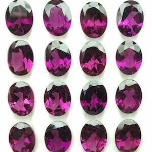 Natural purple Rhodolite garnet faceted oval shape gemstone 1.60 cts 6×8 mm VVS quality AAA+ purple colour Rhodolite oval loose gemstone