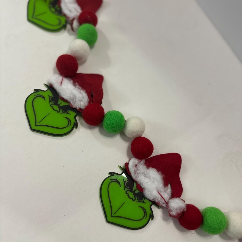 Grinch Garland - Etsy