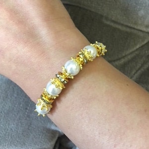 Good Luck Faux Pearl en Gold Intention armband voor geluk, geluk, welvaart, fortuin, goede resultaten Spiritueel geladen Maat verstelbaar