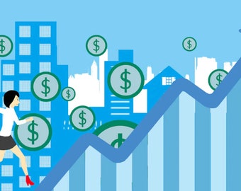 Puede incluir: Una ilustración azul y verde de una mujer corriendo hacia arriba por un gráfico de línea azul con signos de dólar flotando a su alrededor. El gráfico está sobre un fondo de edificios azules y cielo azul.