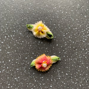 Engagement, Marriage & Proposal Manifesting Flower Charm (Choose Yellow or Red)