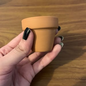 3 mini lerkrukor för att plantera små blommor eller grödor eller för dekoration, konst, hantverk, dekoration bruna krukor 2,5 cm botten 4,2 x 4,2 cm topp 4,5 cm hög