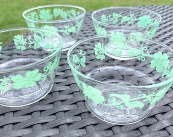 Libbey Swanky Swigs vintage flowered glass dessert bowls, 1950-1960’s, kitchenware, entertain, green flower print, ice cream bowl