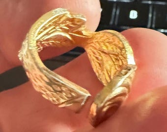 Gold-Plated Leaf Pattern Spoon Ring – Handmade from Vintage Teaspoon Handle