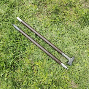 Bastón de senderismo, de metal y madera, ideal para viajes