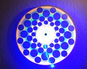 Einzigartige 2 Schallplatten LED RGB Kunst Licht Installation mit Controller & 12 V. 1A Netzteil - Modell: dot world 2