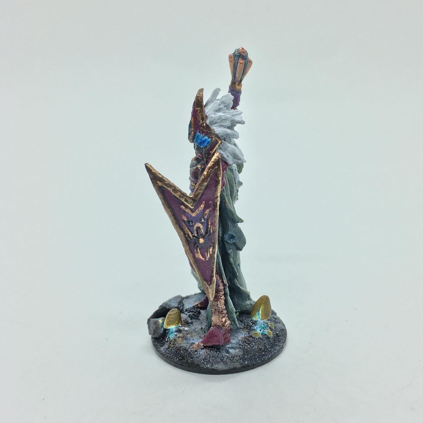 Pechetruite - Miniatura Reaper Bones: Dark Elf Priest (Elfa Oscura Sacerdote) Per Giochi Di Ruolo, 50 Mm