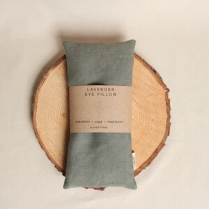 Lavender Eye Pillow - 100% Linen, Cotton, Organic Flax Seed & Lavender, Green, Yoga, Relaxation, Meditation, Eye Mask