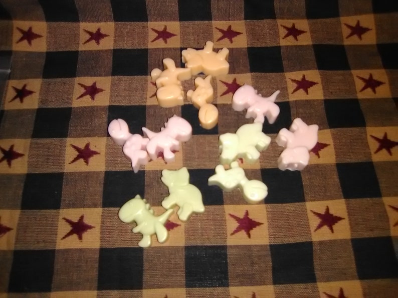 cats and more FREE shipping hearts 30 Soy wax Eucalyptus mini melting tarts 6 shape choices seaside