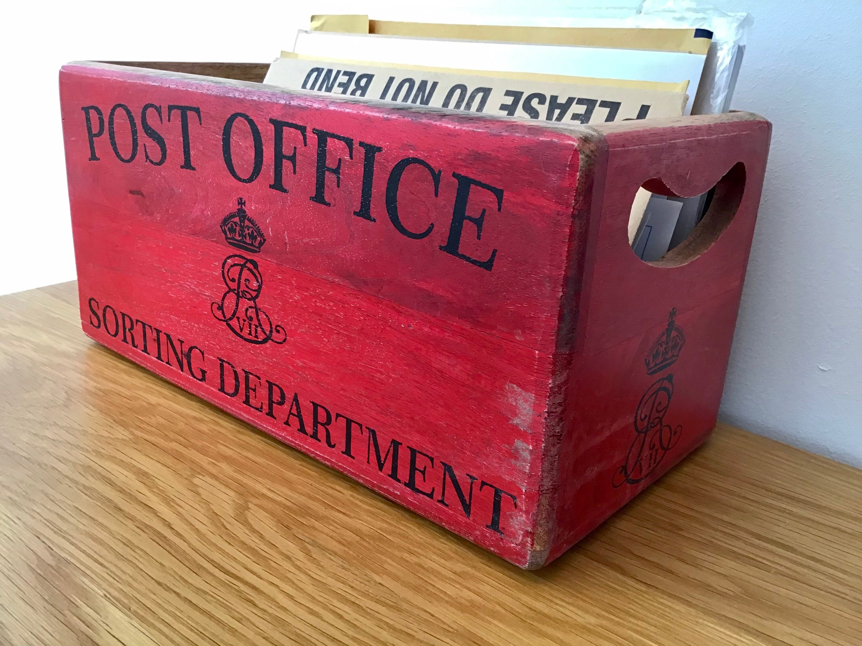 Gran caja roja de correos para el almacenamiento de cartas. | Etsy