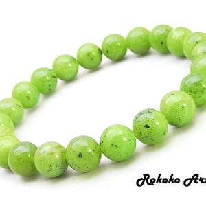 8 mm AAAAA Canada Green Jade Bracelet, Round Beads Stretch Bracelet, Natural Gemstone Bracelet, Handmade Unisex Jewelry, Friendship Gift.