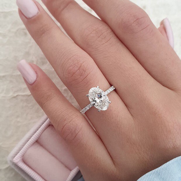 Oval sale zirconia ring