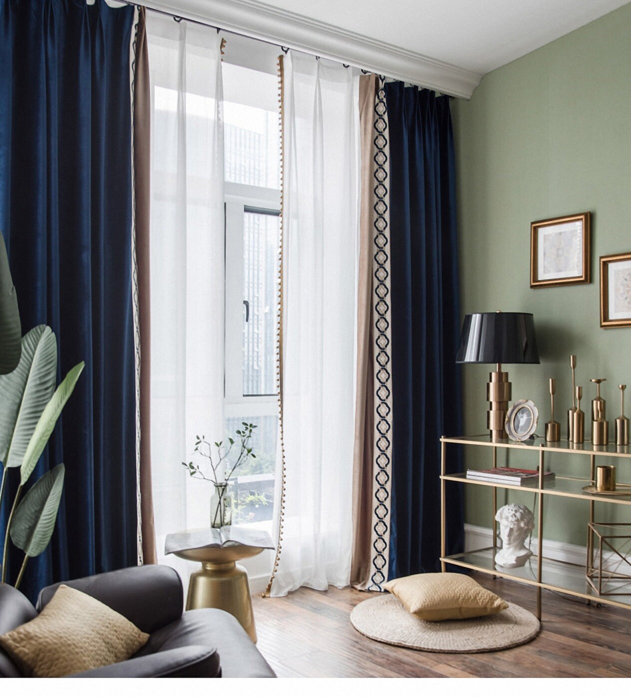 Luxury Living Room Curtain On Affordable Price