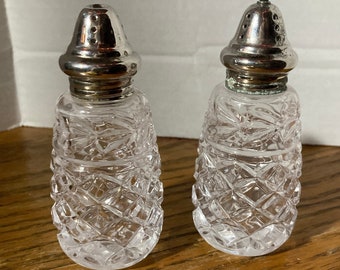 Waterford Crystal Lismore Salt and Pepper Shaker Pots Silverplate Lids 3 5/8" H Waterford Crystal Lismore Salt and Pepper Shaker Pots Silverplate Lids 3 5/8" H