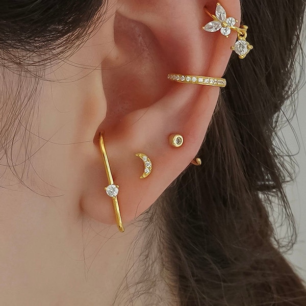 Tiny Cz Moon Stud Earring - Dainty Minimalist Stud Earring - Sterling Silver Stud Earring