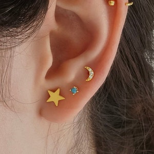 Star stud earrings - Dainty studs - Gold star studs - Silver star studs - Tiny star stud earrings - Minimal stud earrings - Stud earrings