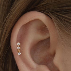 Cz Dangle stone Stud - Dainty Sterling Silver Stud earring