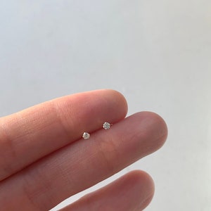 14K Solid Gold Stud - 2mm,3mm,4mm Tiny cz Stud Earring - Minimalist stud earrings - 14K Solid Gold Earring