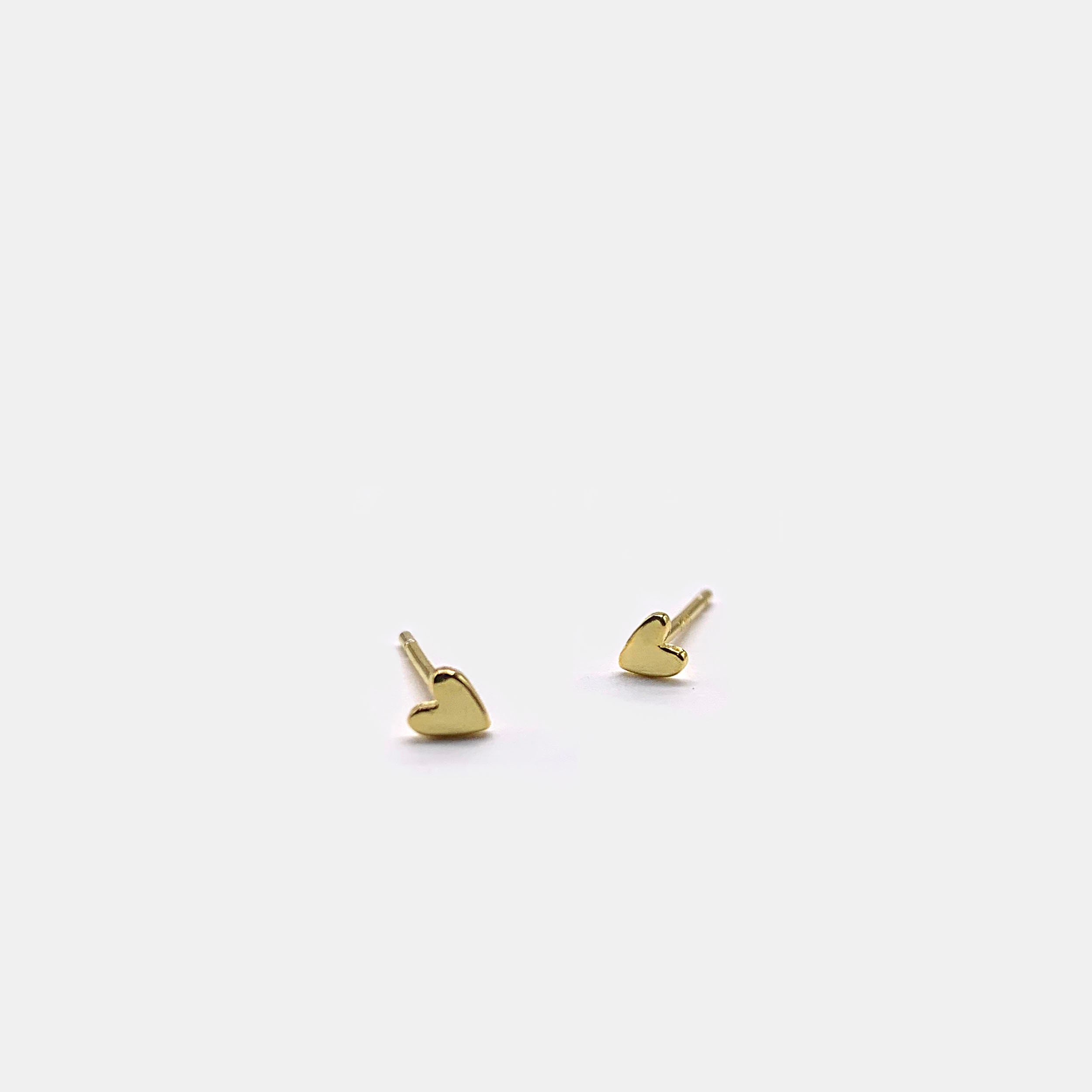 Tiny Heart stud earrings - Dainty stud earrings - Sterling silver stud earrings
