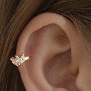 Marquise Cartilage Hoop - Cz earring - Minimalist earring - Tiny Hoop Earring - Thin hoop - Huggie hoop - Gold hoop