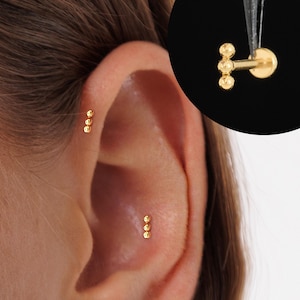 18G/16G Three ball Internally Threaded Labret • tragus stud • conch earrings • cartilage helix stud • flat back labret stud • Nose Stud