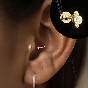 18G/16G Dainty Cz Internally Threaded Labret • tragus stud • conch earrings • cartilage helix stud • flat back labret stud • Nose Stud nn