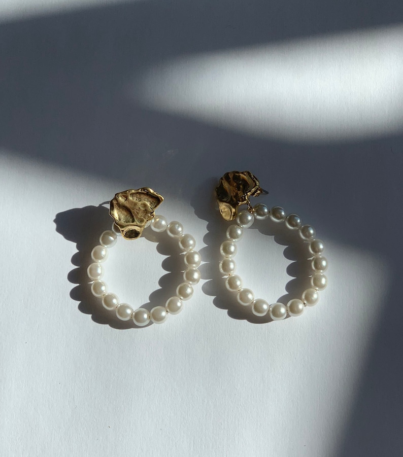 Two way pearl circle drop earrings matt gold earrings ring etsy