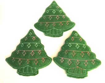 Christmas Tree Crinkle and Squeaky Toys for Little Dogs, Double the Fun!