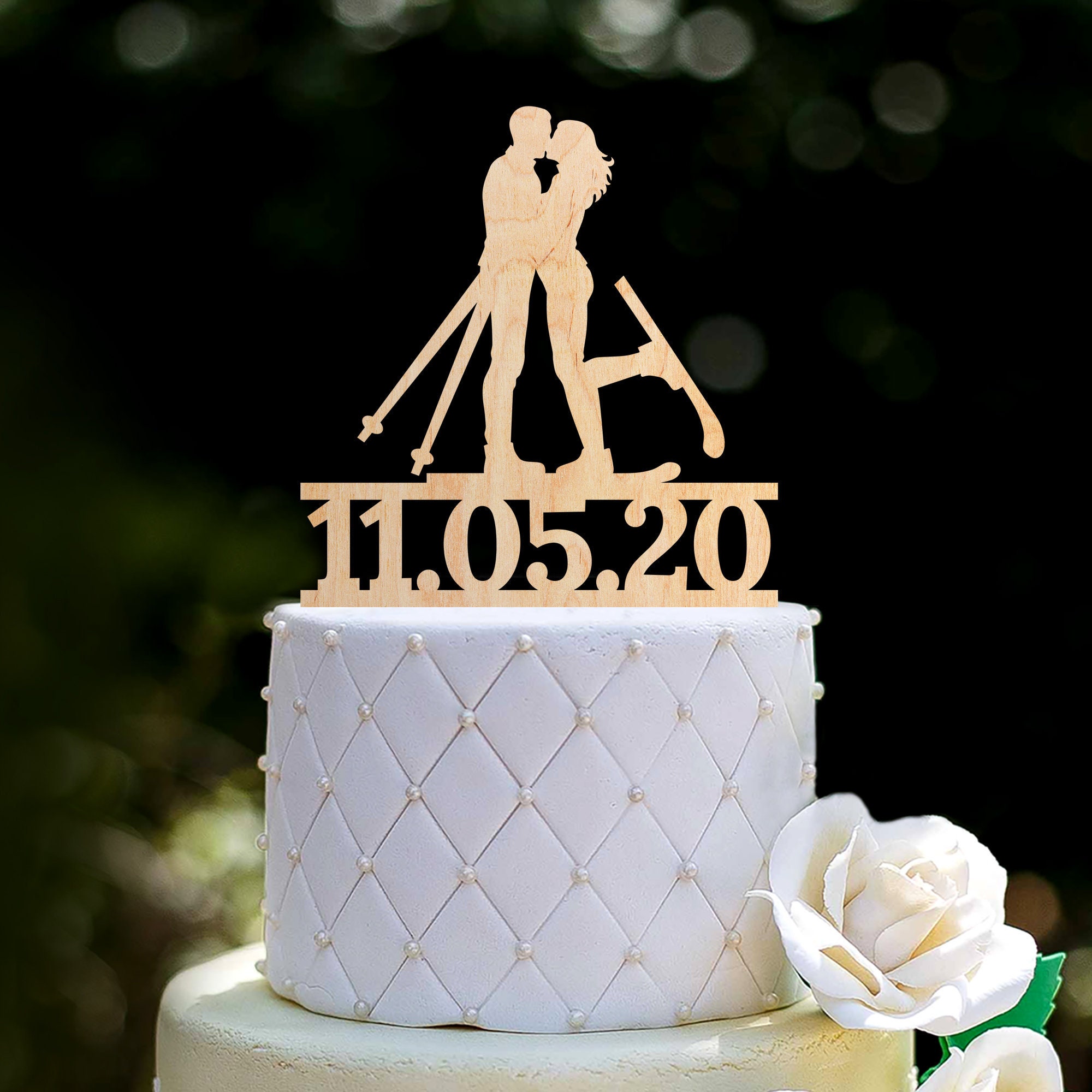Snow ski winter wedding outdoor bride and groom cake