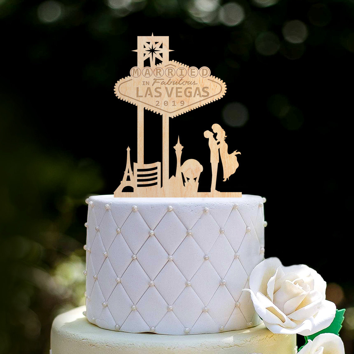Las vegas wedding bride and groom cake topper,vegas wedding Mr and mrs cake topper,las vegas theme Mr and mrs wedding cake topper,0212