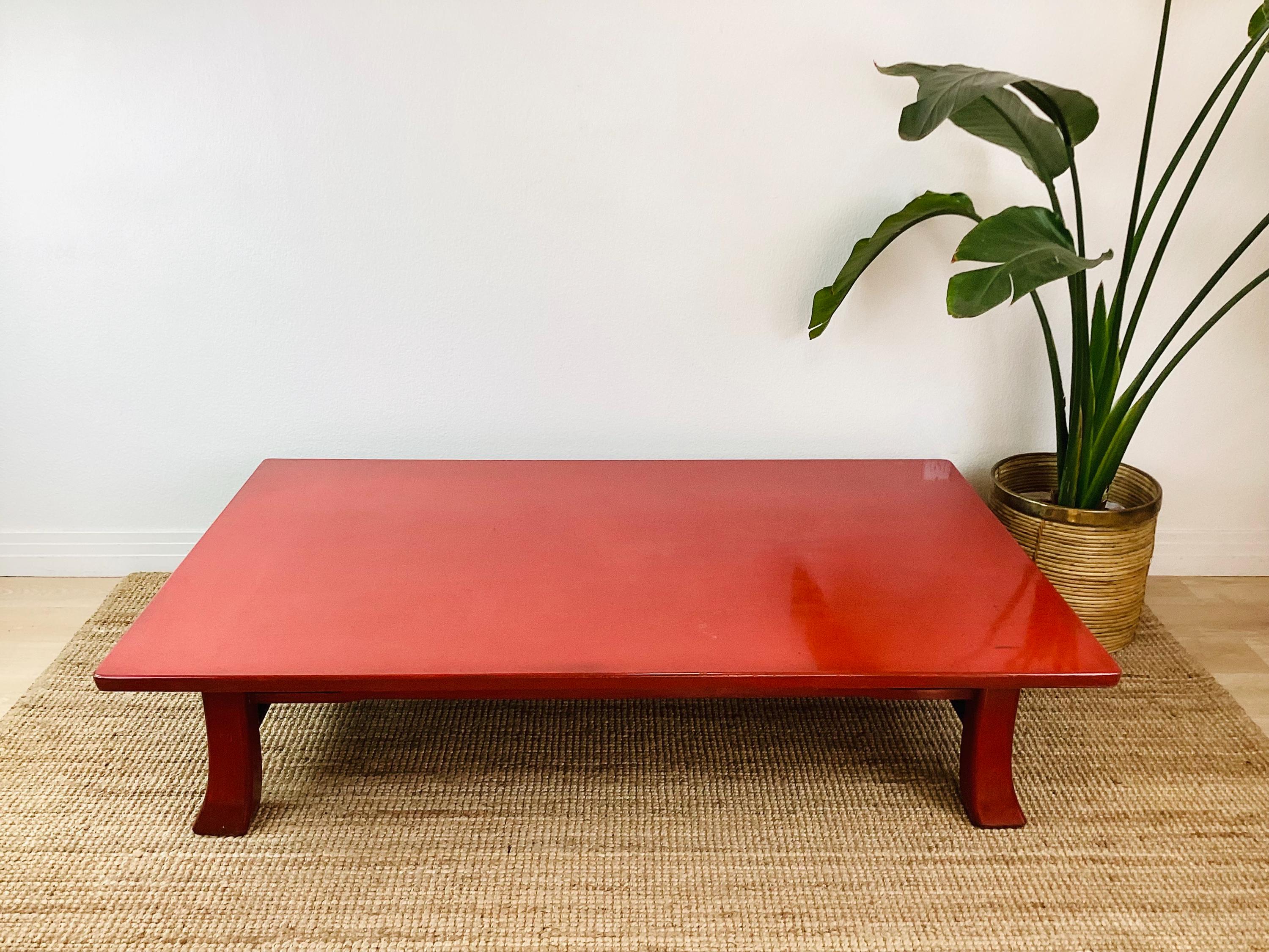 Vintage JAPANESE NEGORO RED Lacquered Low Table / Chinoiserie Chic