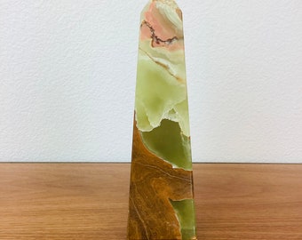 Vintage GREEN ONYX Stone OBELISK Statue Sculpture