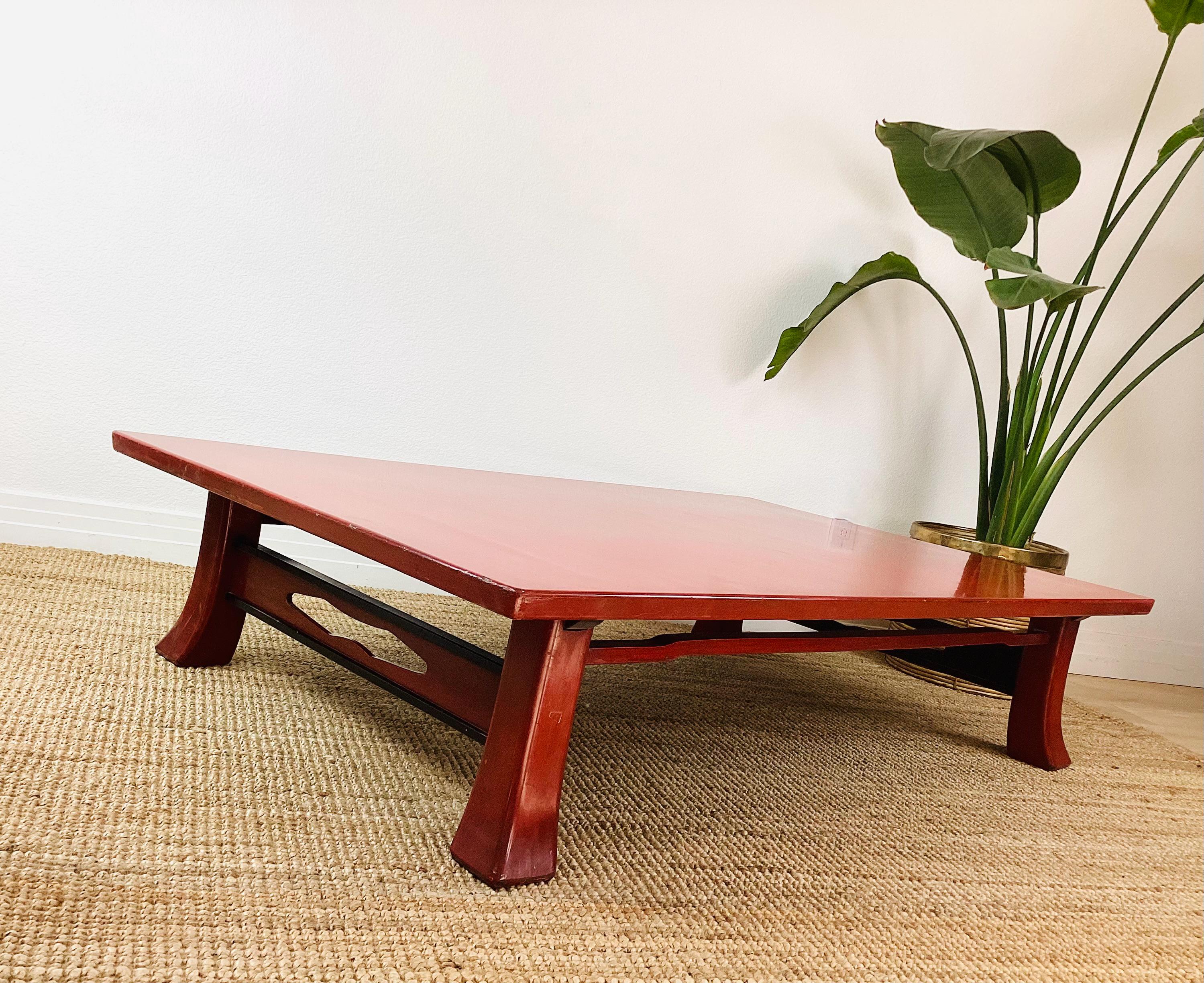 Vintage JAPANESE NEGORO RED Lacquered Low Table / Chinoiserie Chic