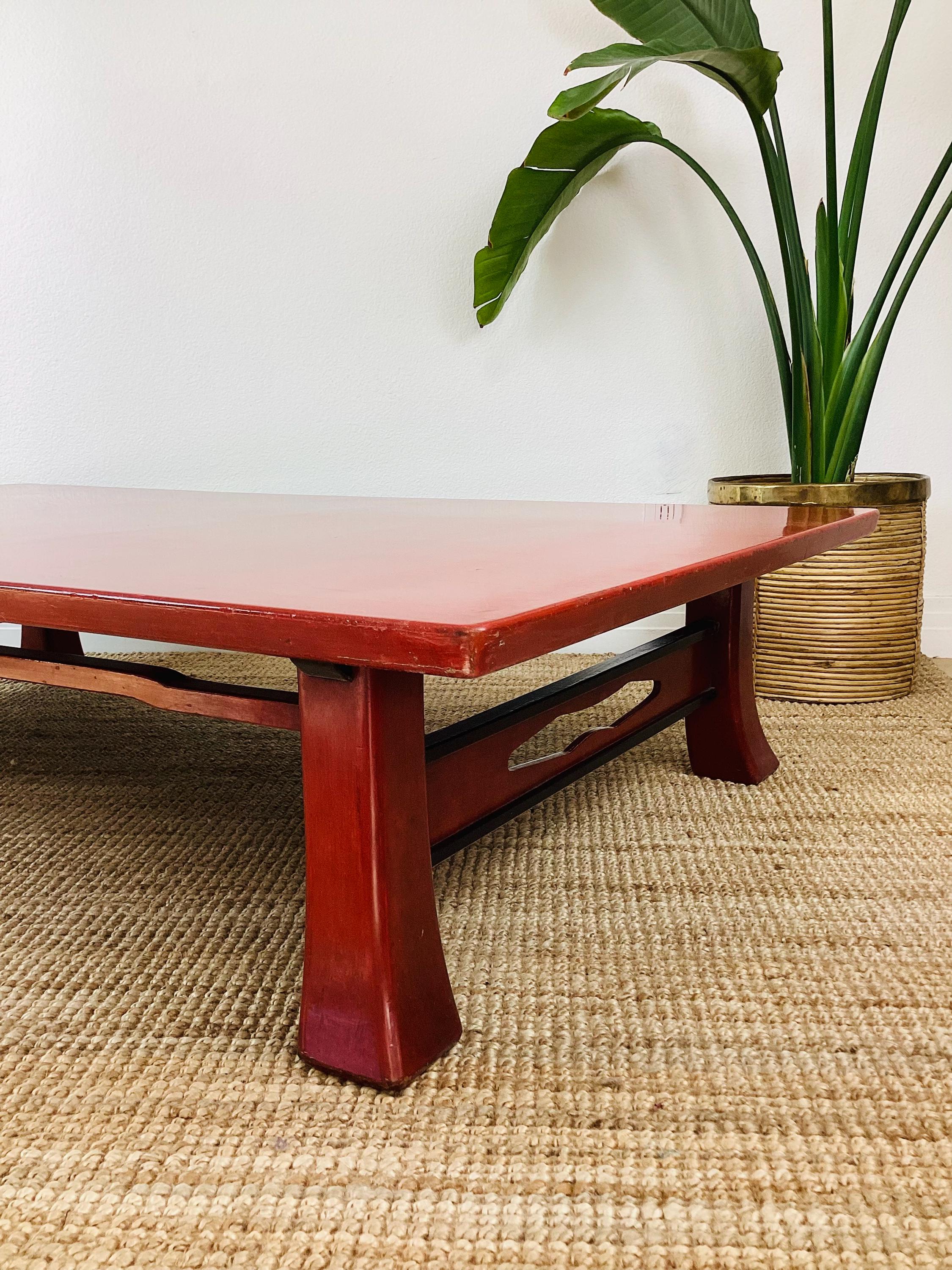 Vintage JAPANESE NEGORO RED Lacquered Low Table / Chinoiserie Chic