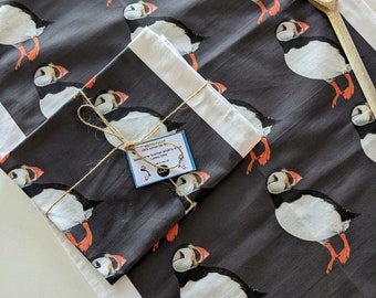 Puffin tea towel, 100% cotton tea towel, Puffins kitchen towel, Puffins hand towel, wildlife tea towel, Puffin gift, Puffin t towel