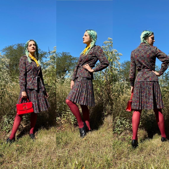 Vintage Mod 1970’s Two Piece Paisley Print 3 Piece