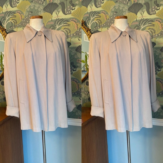 Vintage Taupe 1940’s Rayon Gabardine Swing Coat Ja