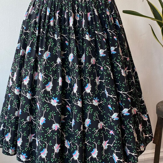 Cute 50’s Novelty Print Skirt - image 2