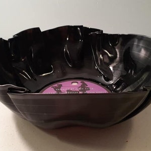 Linda Ronstadt Vinyl Record Bowl: Handmade Music Decor