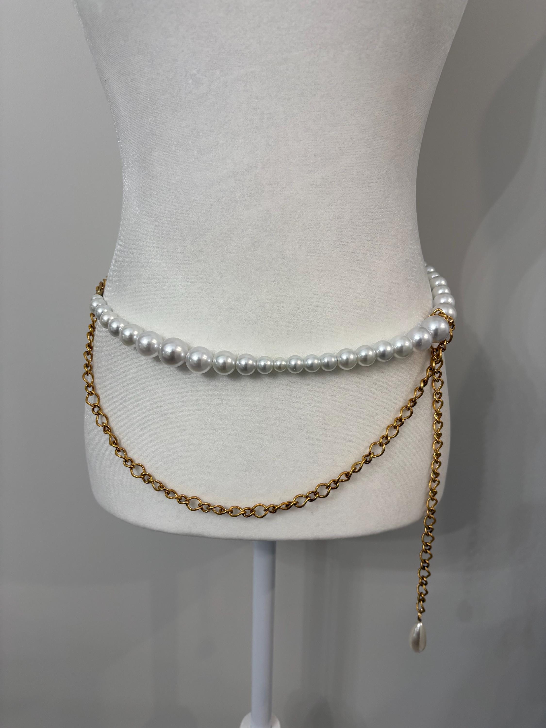 Vintage Silver Tone Three Strand Faux Pearl & Chain Link Belt 34\