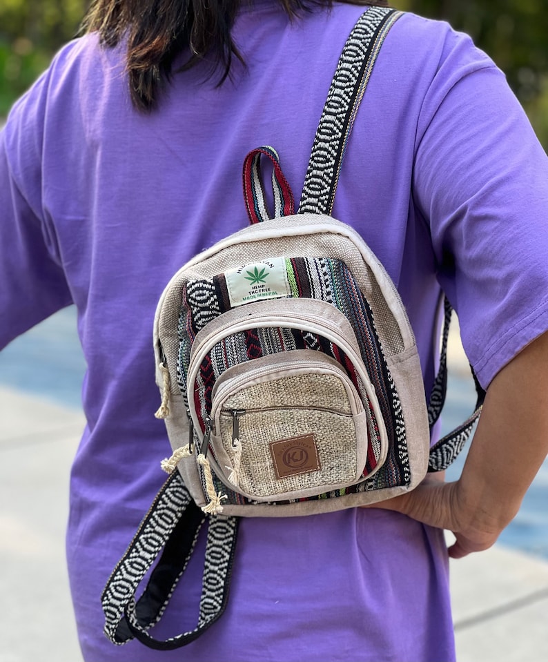 Liten lättvikts minipack handgjord himalayahampa resor, vandring, unisex bild 9