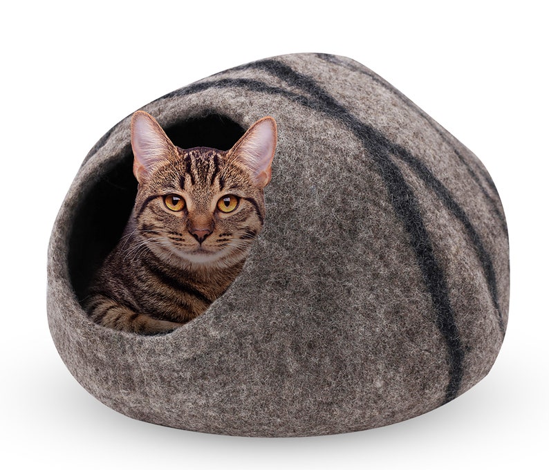 Hand Felted Wool Cat Cave: Natural Warm Cat Bed Dark Gray