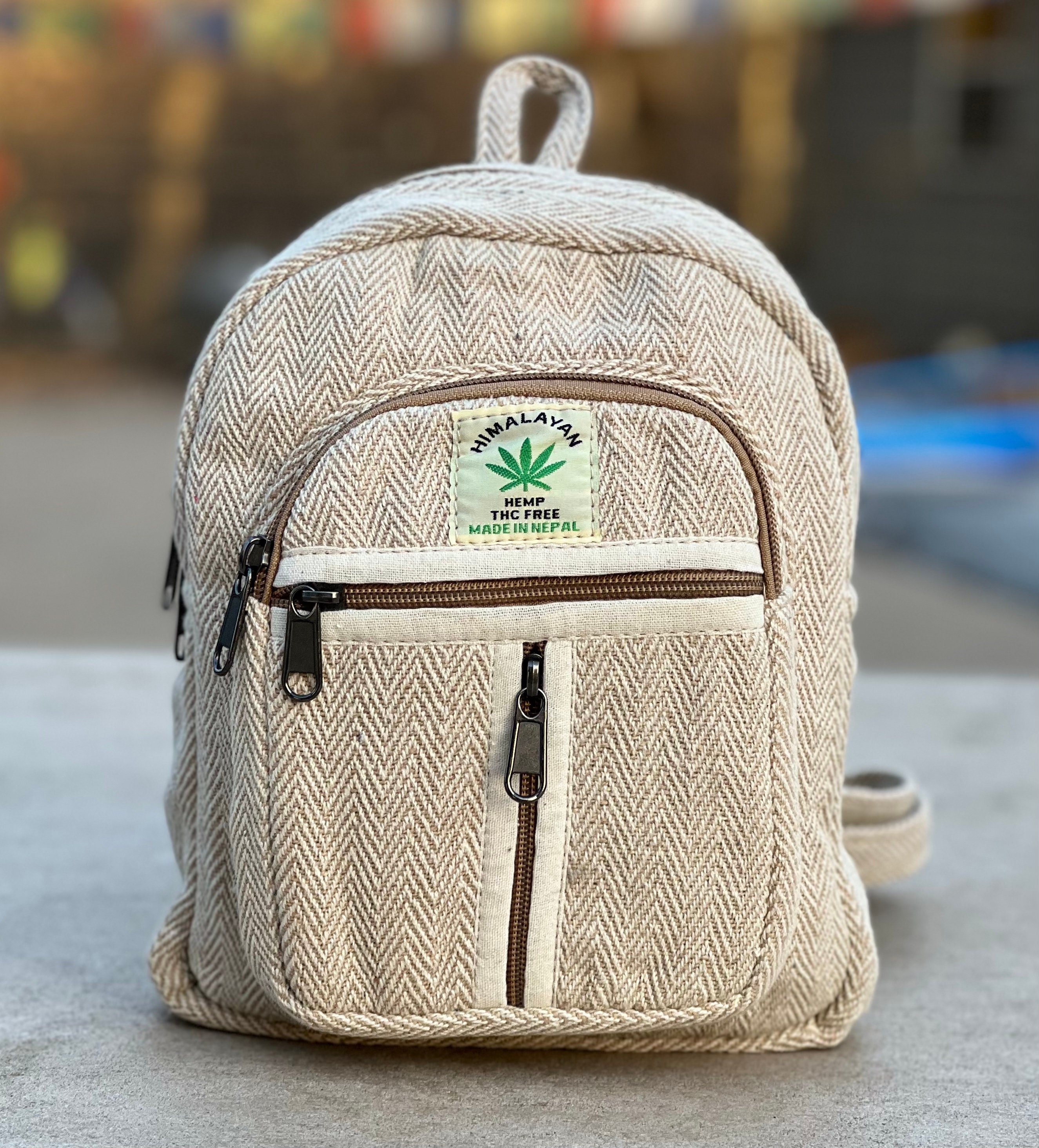 Sac à Dos Brodé Main En Chanvre Et Coton - Fabriqué Au Népal - Style Bohème Soleil