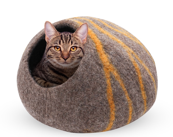 Hand Felted Wool Cat Cave: Natural Warm Cat Bed